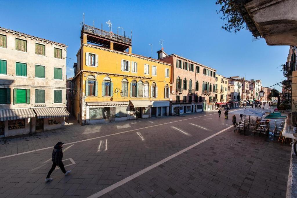 Appartamenti Superior In Via Garibaldi By Bricola Apartments Venezia Eksteriør bilde